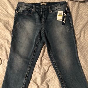 Seven 7 women’s Capri Jeans